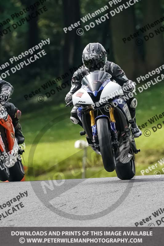 cadwell no limits trackday;cadwell park;cadwell park photographs;cadwell trackday photographs;enduro digital images;event digital images;eventdigitalimages;no limits trackdays;peter wileman photography;racing digital images;trackday digital images;trackday photos